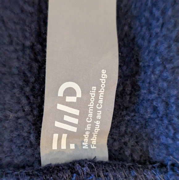 FWD Navy All Year Athletic Shorts Relaxed Fit Size Large - Picture 5 of 12